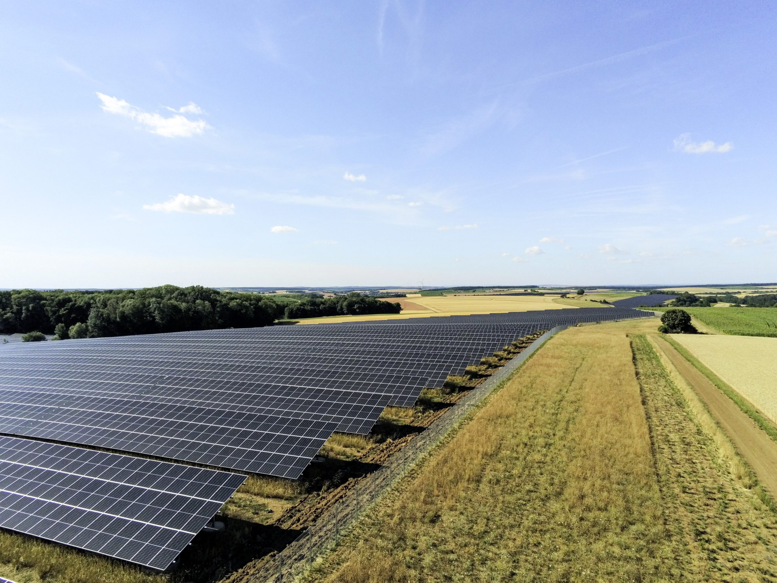 Sonnenstrom für rund 7.700 Haushalte: bislang größtes Photovoltaik-Projekt der N-ERGIE